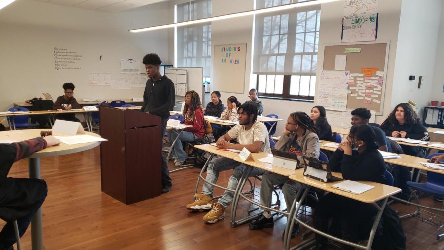Students are engaging in a presentation in Elleni Abebes social studies classroom on March 2. An active learning environment is preferable to passive learning. “I like it when my classroom has positive energy,” said Janiya Lozada, an 11th grader.
